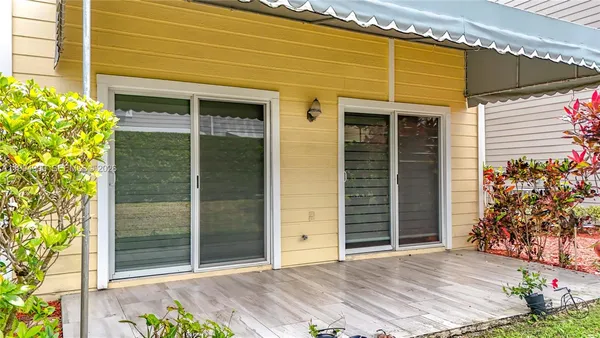 $545,000 | 5043 Pointe Emerald Lane, Boca Raton, FL 33431