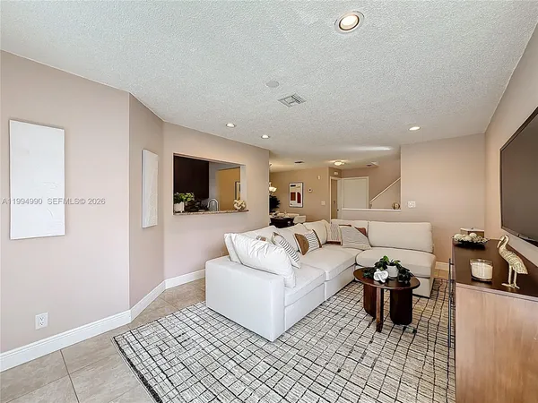 $545,000 | 5043 Pointe Emerald Lane, Boca Raton, FL 33431