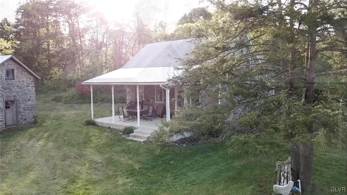 125 Wassergass Road Hellertown, PA 18055 - Photo 5 of 31 Gallery Image 5