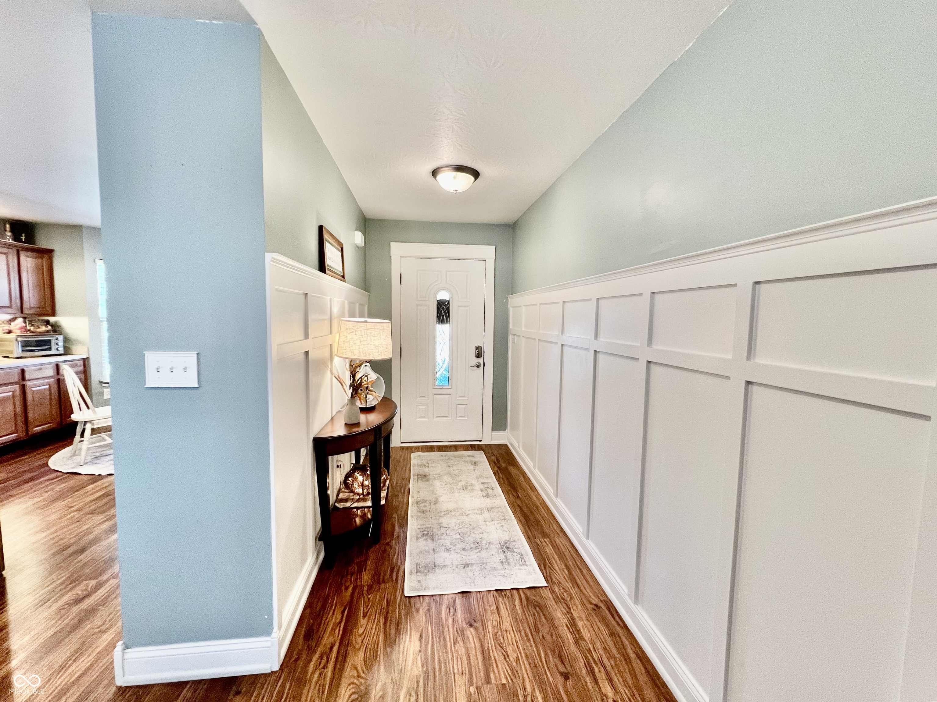 6069 Prairie Stream Way Columbus, IN 47203 - Photo 6 of 55 Gallery Image 6