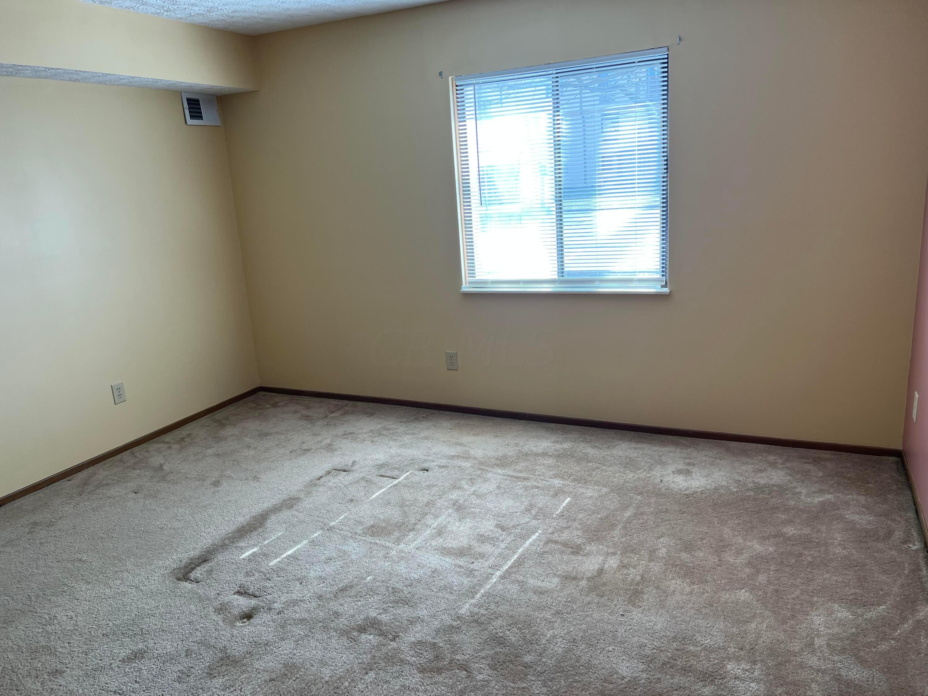 3967 Karl Road, Unit 119 Columbus, OH 43224 - Photo 9 of 17 bedroom 1