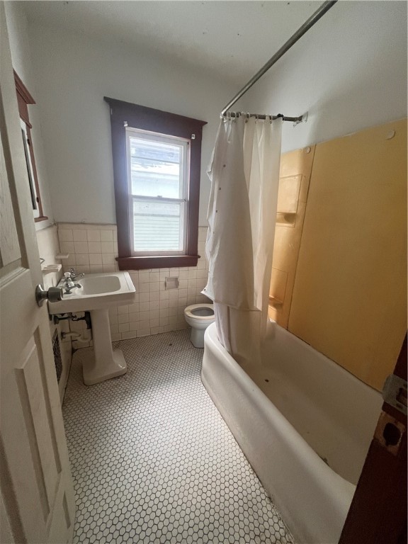 45 Gardiner Avenue Rochester, NY 14611 - Photo 14 of 20 Upper unit