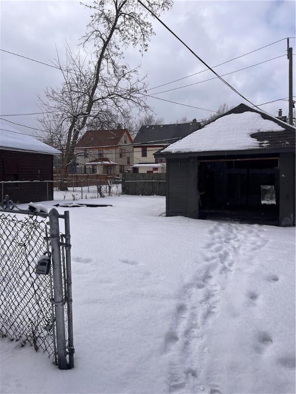 45 Gardiner Avenue Rochester, NY 14611 - Photo 7 of 20