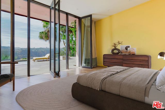 $9,999,999 | 1111 Bel Air Place, Los Angeles, CA 90077