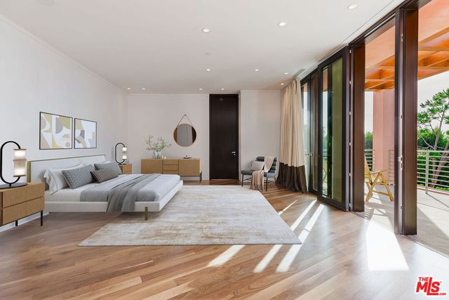 $9,999,999 | 1111 Bel Air Place, Los Angeles, CA 90077