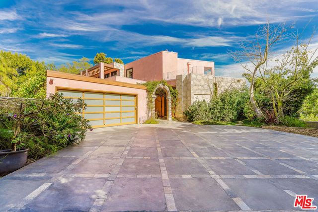 $9,999,999 | 1111 Bel Air Place, Los Angeles, CA 90077