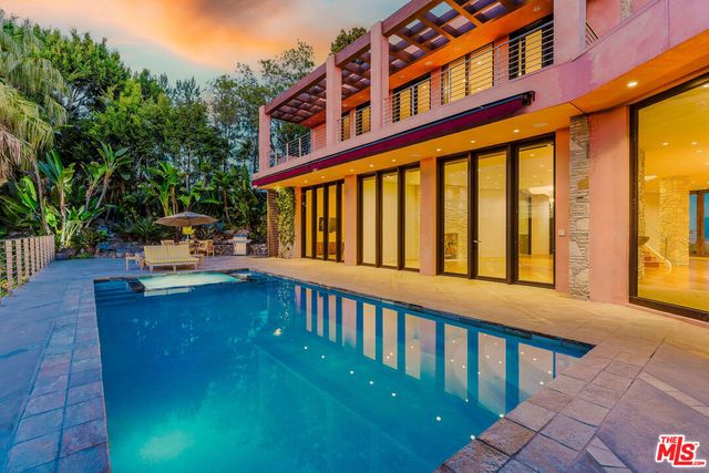 $9,999,999 | 1111 Bel Air Place, Los Angeles, CA 90077