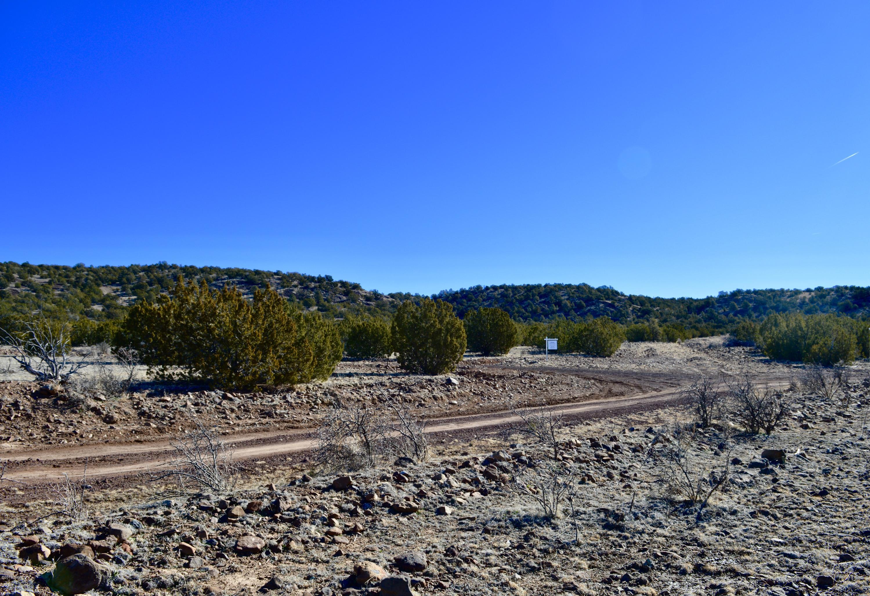 1477 Bonanza Road Williams, AZ 86046 - Photo 14 of 18 fullsizeoutput_bd1