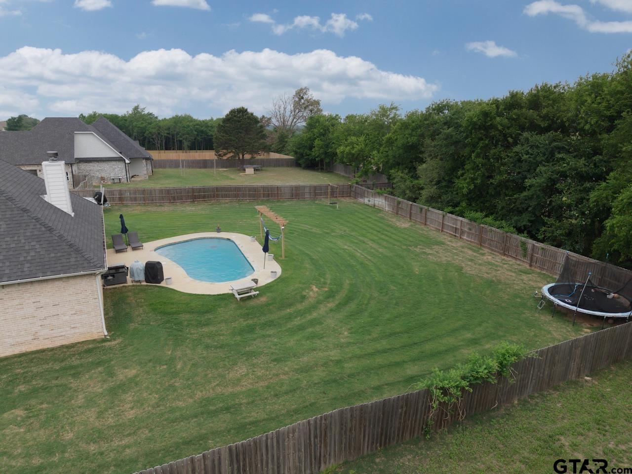 19359 Ridge Point Circle Lindale, TX 75771 - Photo 4 of 47
