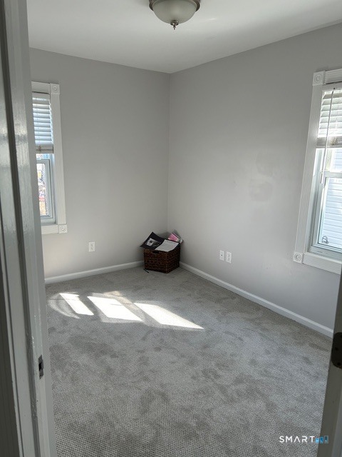 251 Cove Road Stamford, CT 06902 - Photo 14 of 26