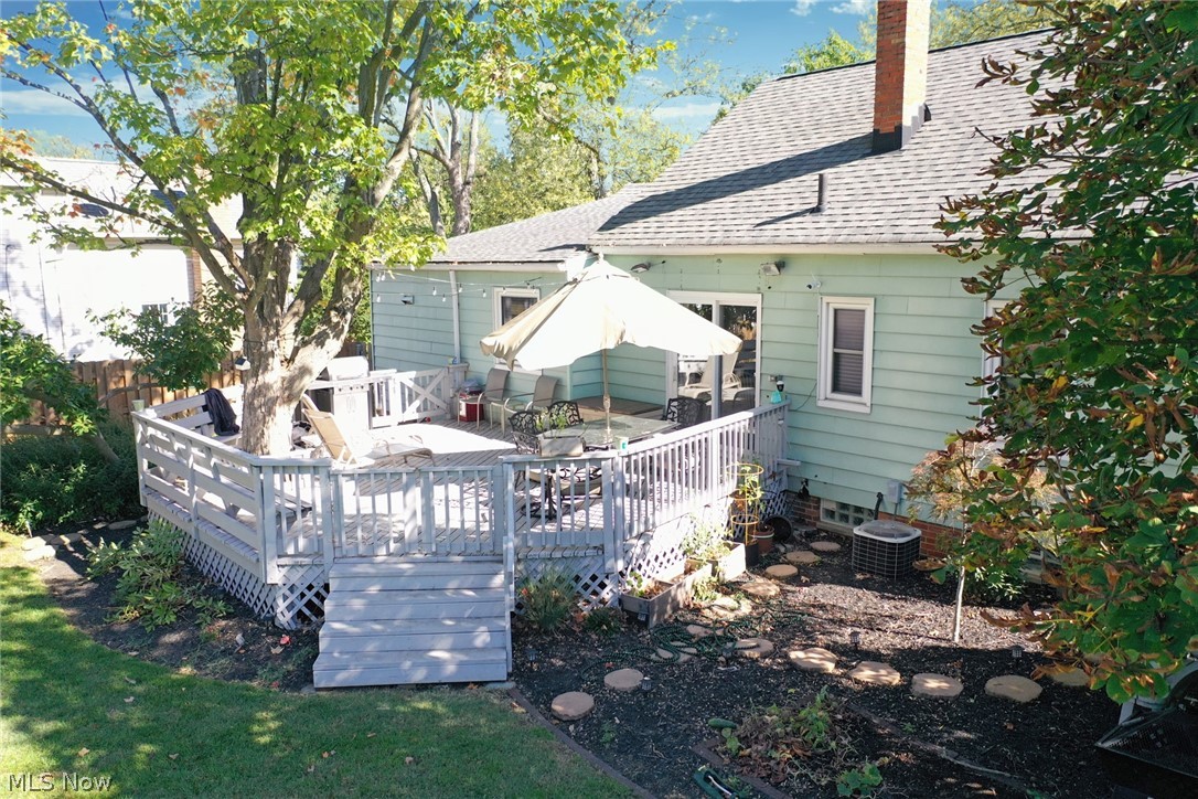 1728 Brainard Road Cleveland, OH 44124 - Photo 5 of 35