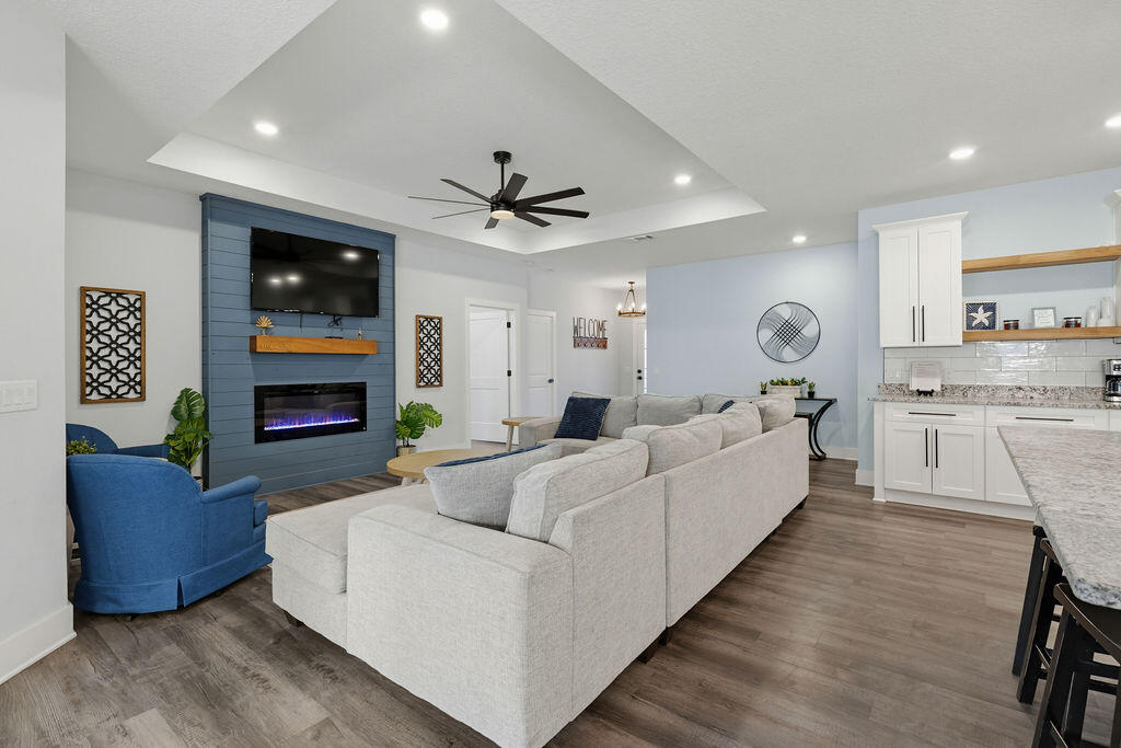 9264 Ridge Road Navarre, FL 32566 - Photo 7 of 44 DSC03247
