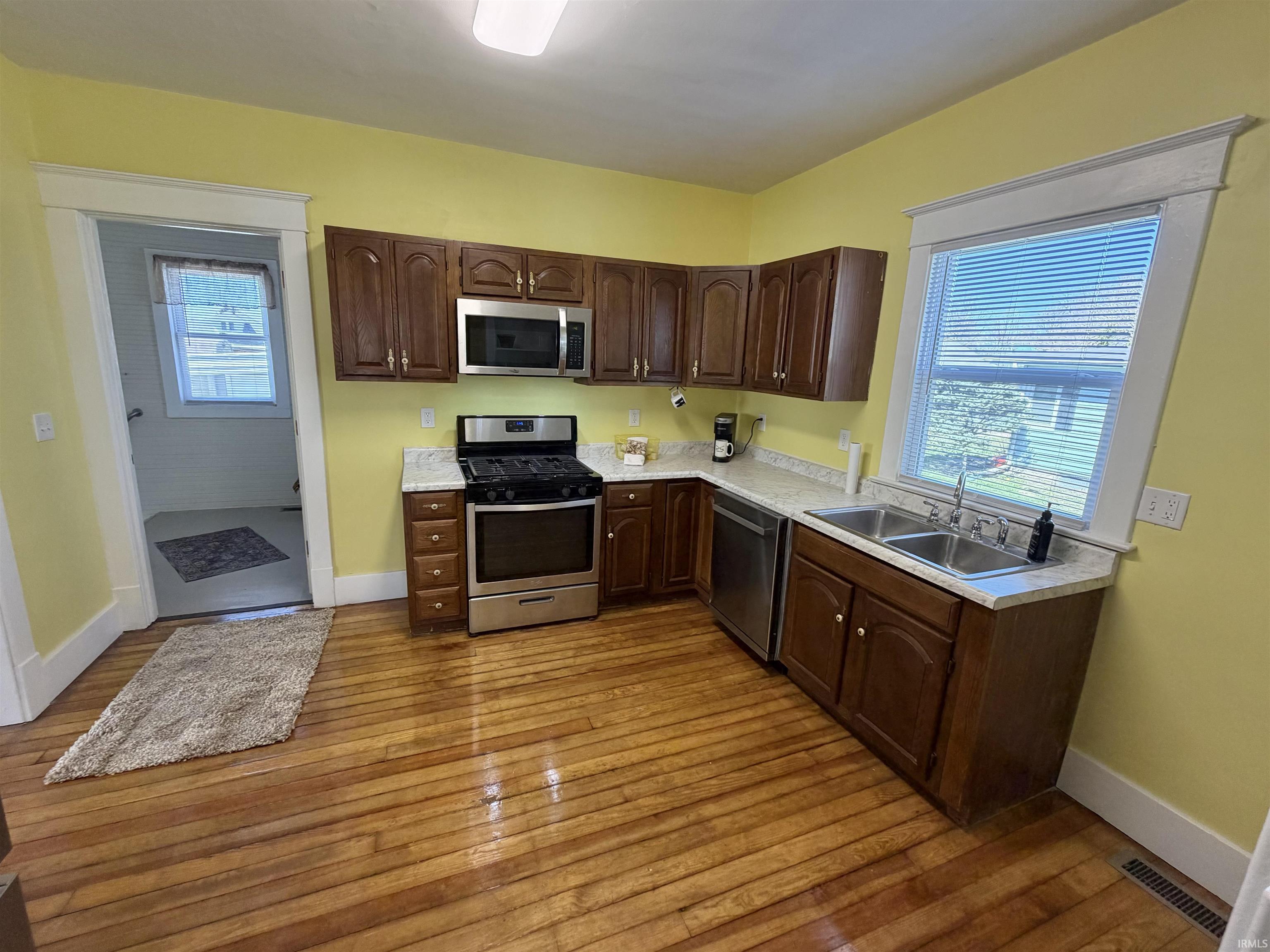 503 North Davis Street Walton, IN 46994 - Photo 14 of 35