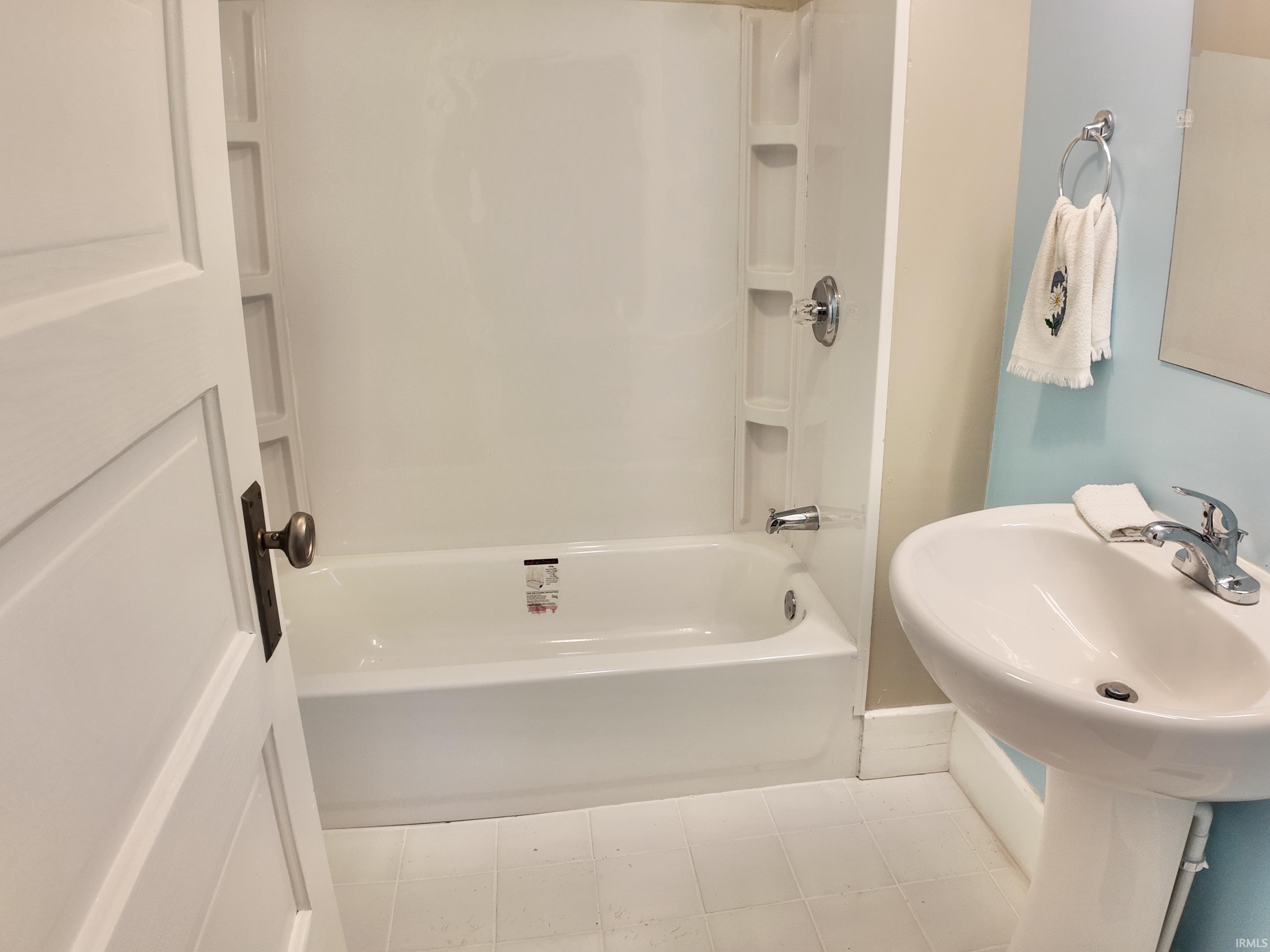 503 North Davis Street Walton, IN 46994 - Photo 20 of 35