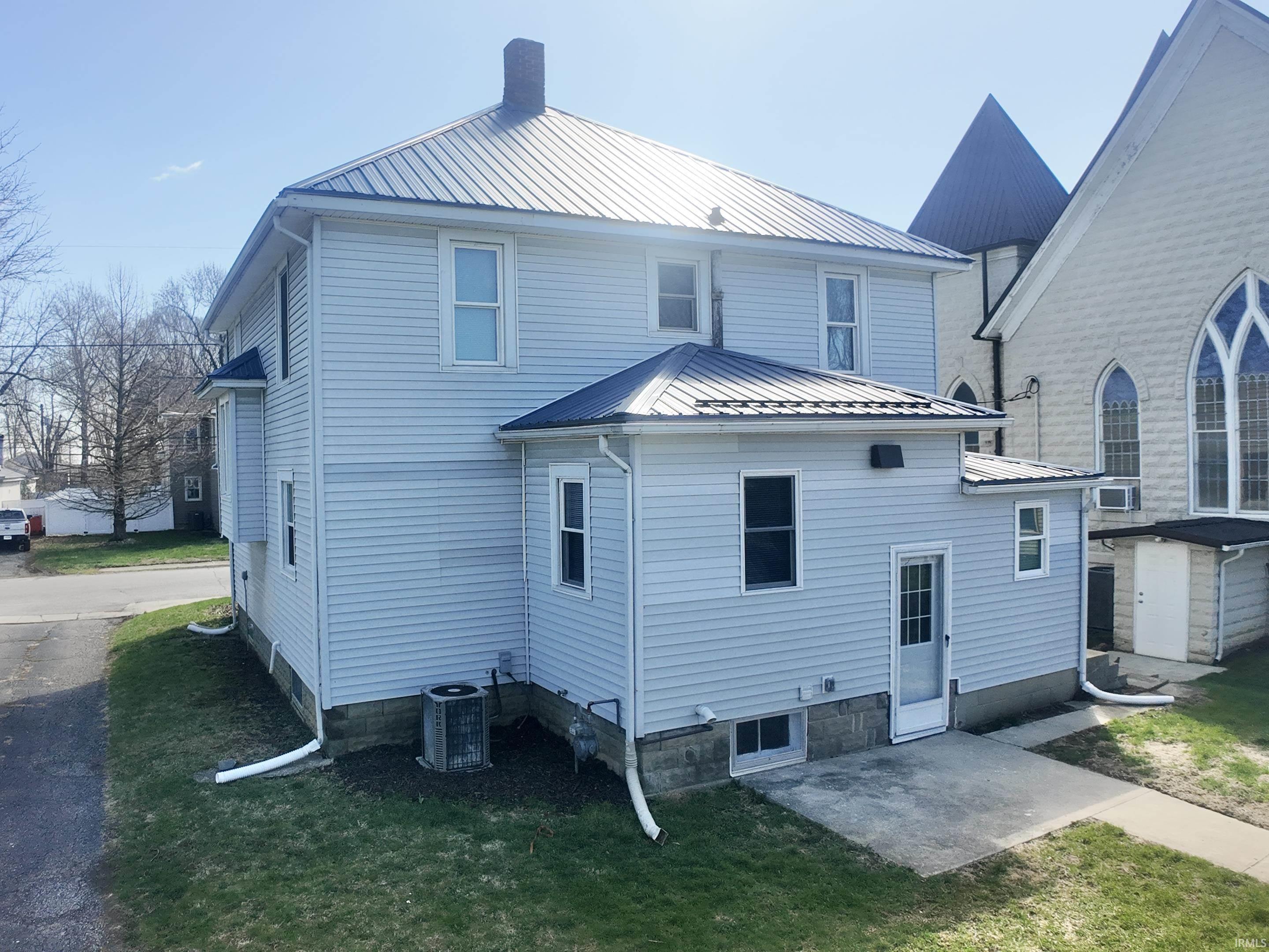 503 North Davis Street Walton, IN 46994 - Photo 31 of 35