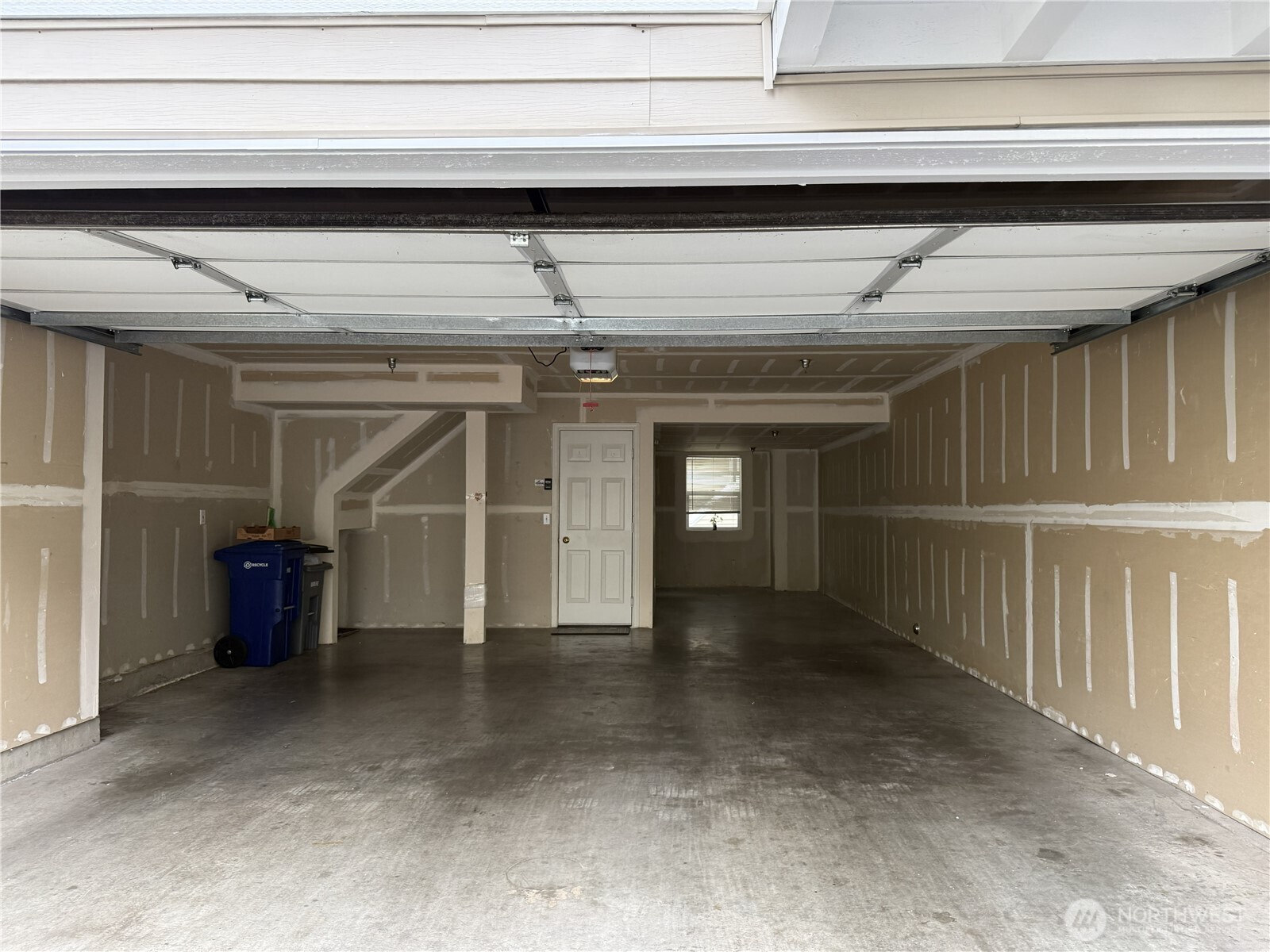 11899 Northeast 163rd Place Bothell, WA 98011 - Photo 36 of 37