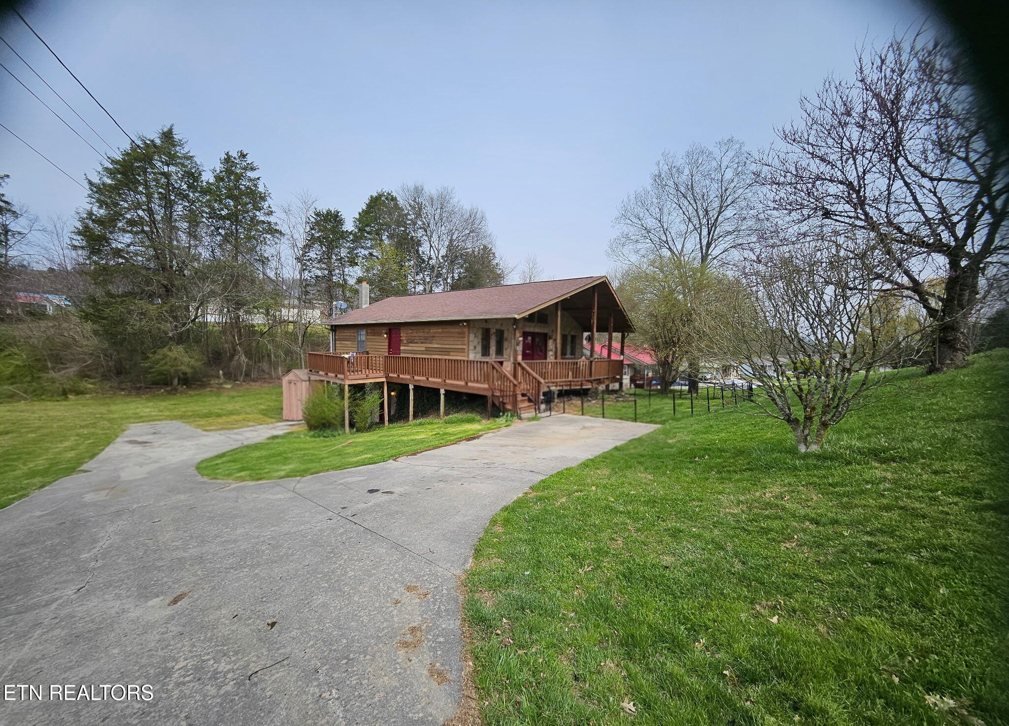 188 Cross Creek Road Maynardville, TN 37807 - Photo 3 of 13 5734231731493737358