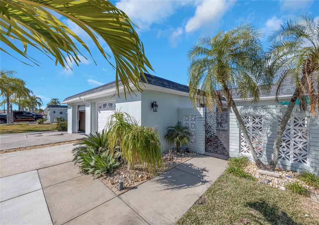 285 Boca Ciega Point Boulevard North, Unit 3009 St. Petersburg, FL 33708 - Photo 23 of 26