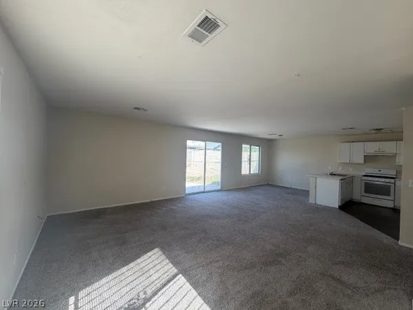 $2,350 | 3903 North Eblick Wash Drive, Las Vegas, NV 89115