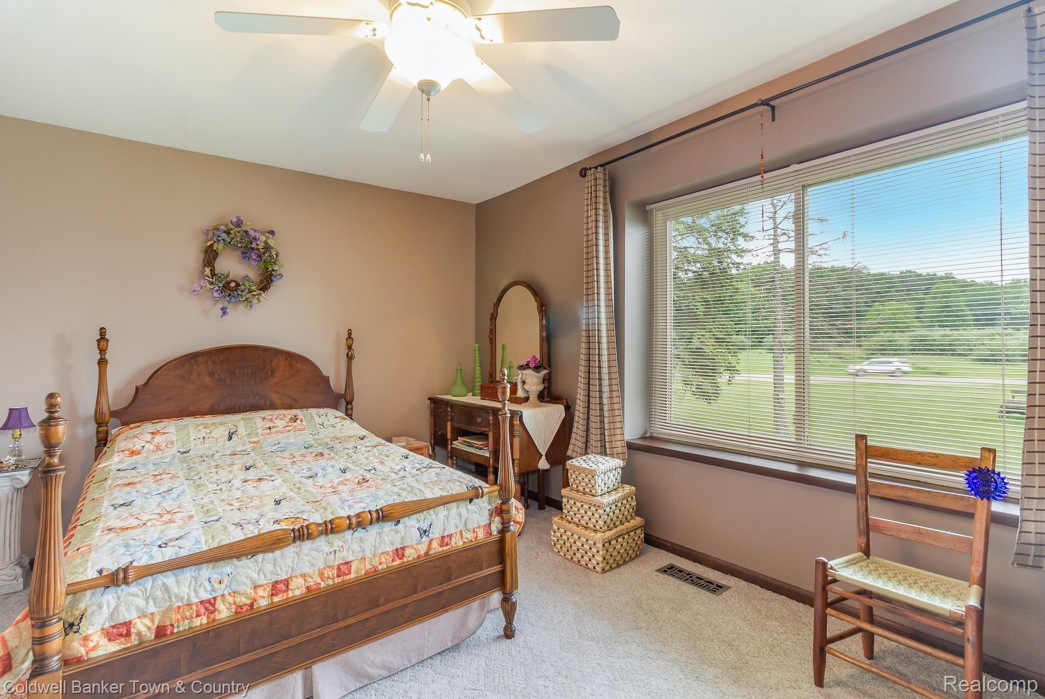7684 Pinckney Road Pinckney, MI 48169 - Photo 16 of 23 Upper Level Bedroom