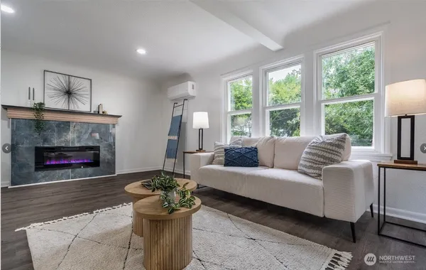 $1,500 | 14244 29th Avenue South, SeaTac, WA 98168