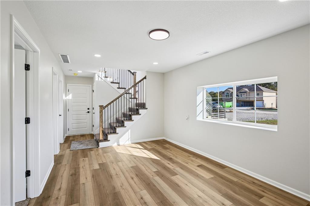 325 Northeast 51st Road Warrensburg, MO 64093 - Photo 8 of 8