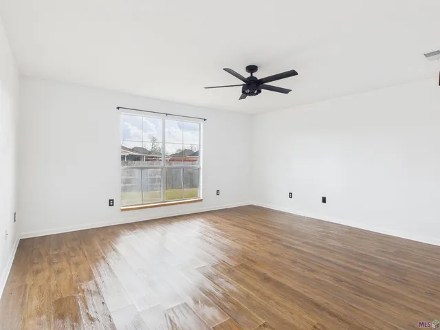 $264,900 | 5262 Faulkner Drive, Darrow, LA 70725