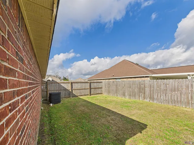 $264,900 | 5262 Faulkner Drive, Darrow, LA 70725