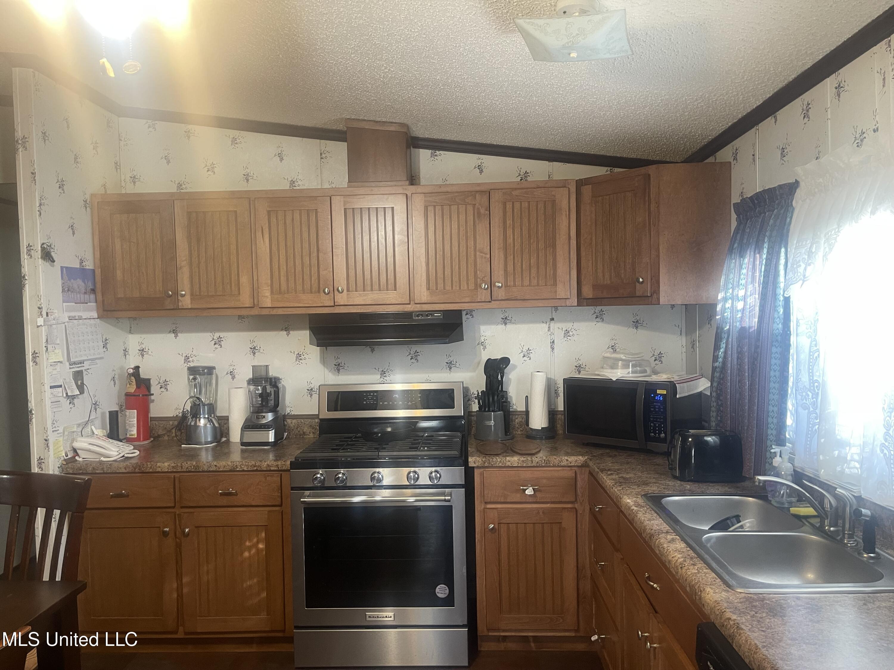 6193 Marianna Road Holly Springs, MS 38635 - Photo 12 of 26 IMG_7905