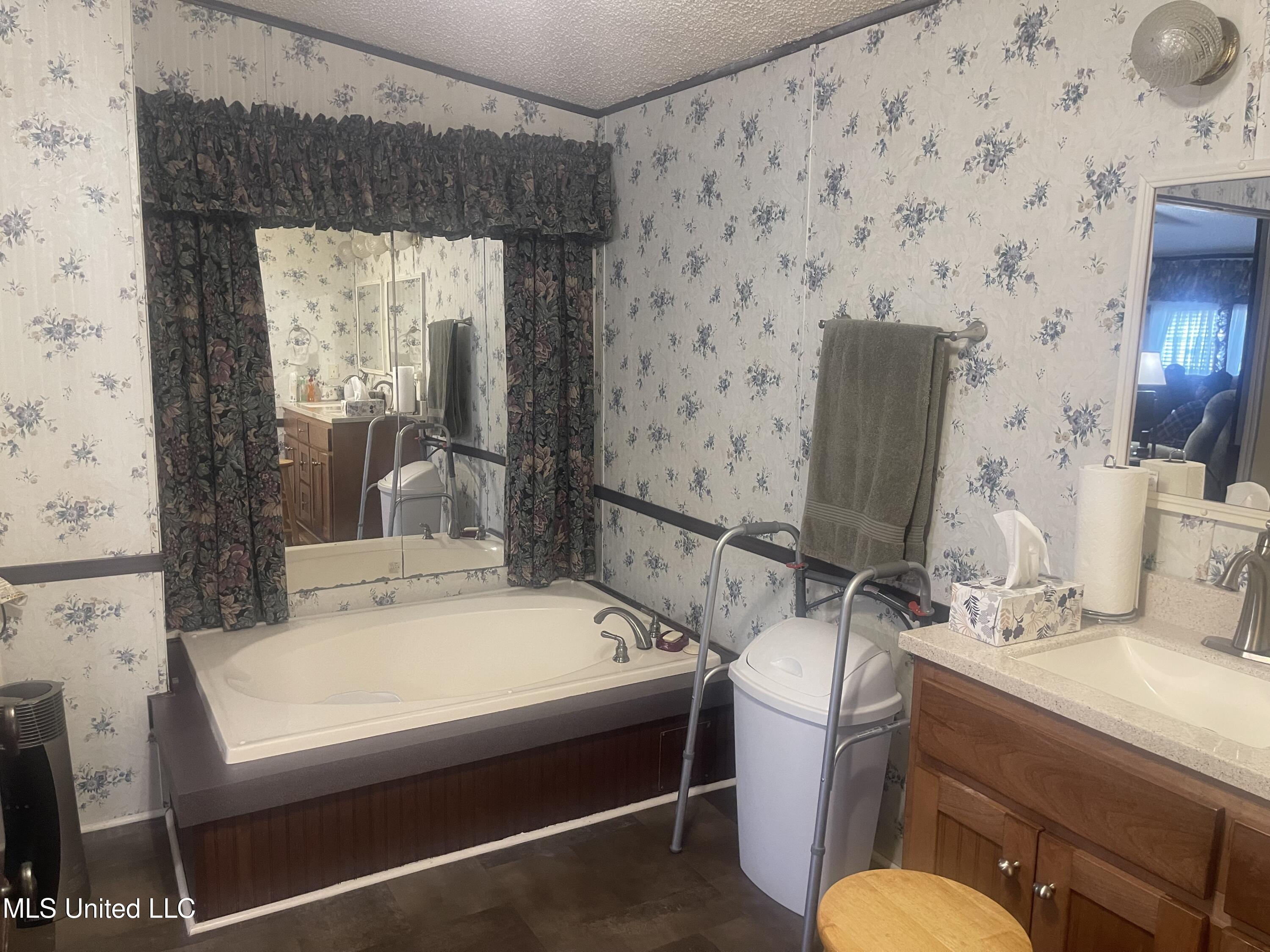 6193 Marianna Road Holly Springs, MS 38635 - Photo 19 of 26 IMG_7924