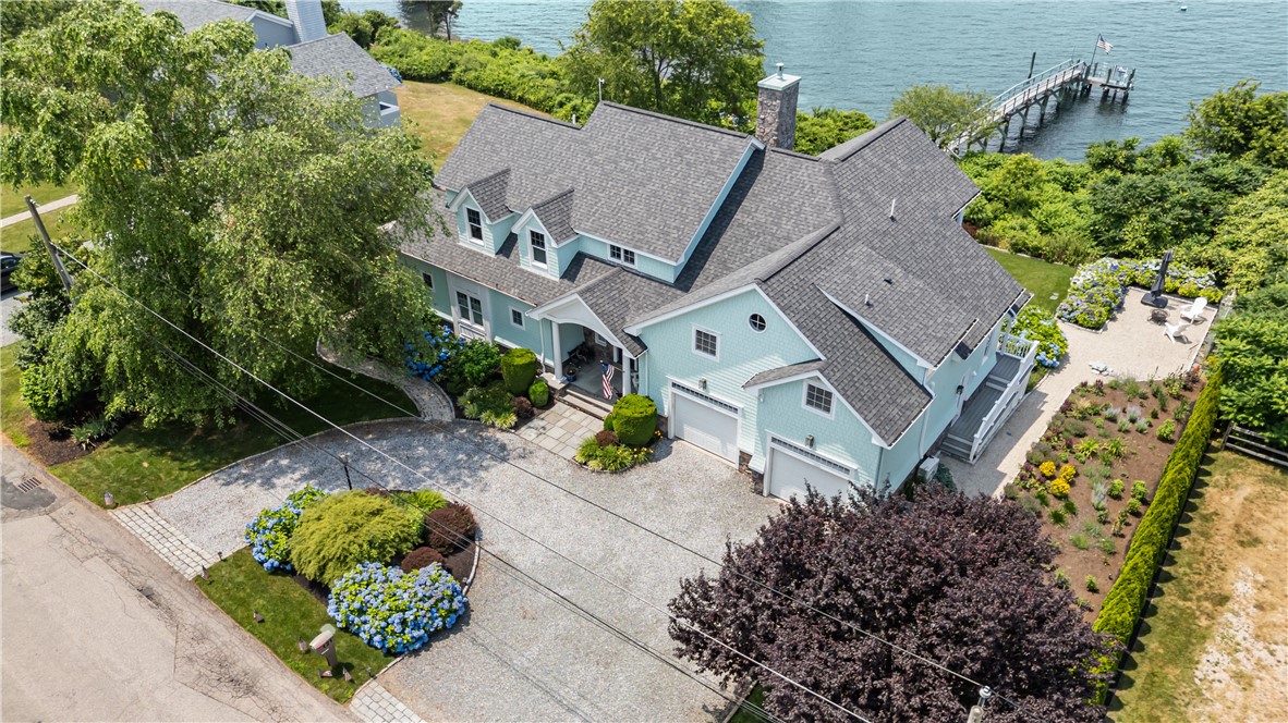 121 Seaside Drive Jamestown, RI 02835 - Photo 11 of 39