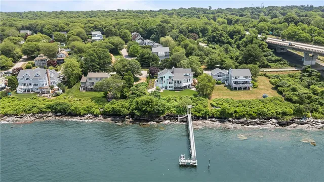 $4,500,000 | 121 Seaside Drive, Jamestown, RI 02835
