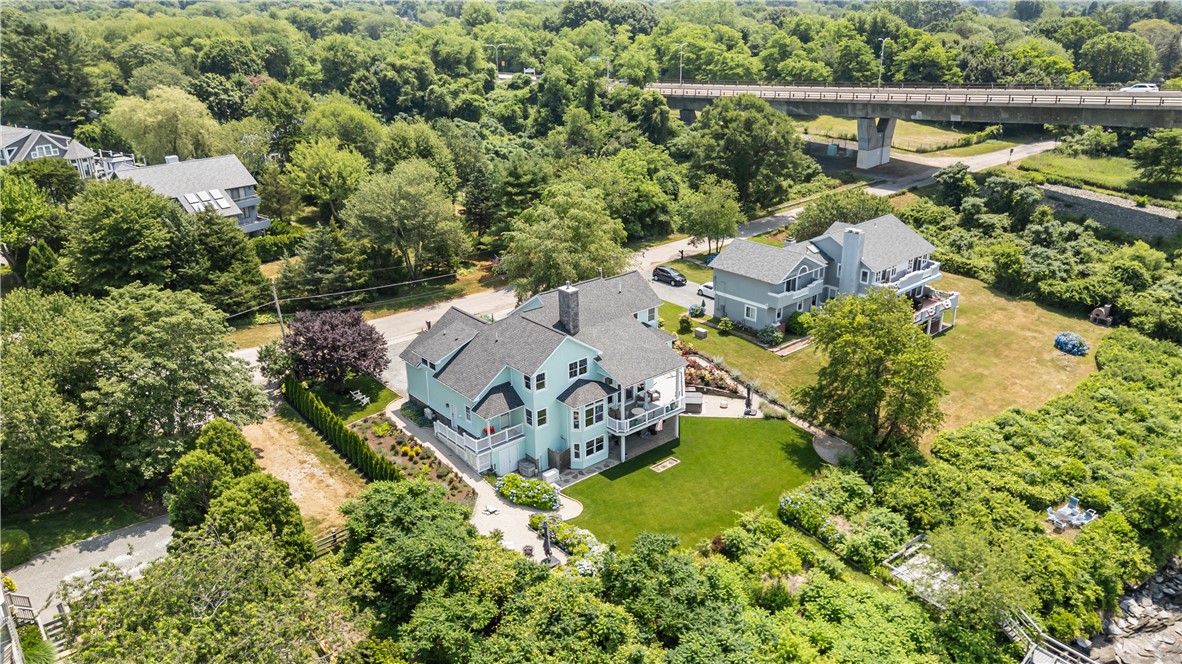 121 Seaside Drive Jamestown, RI 02835 - Photo 20 of 39