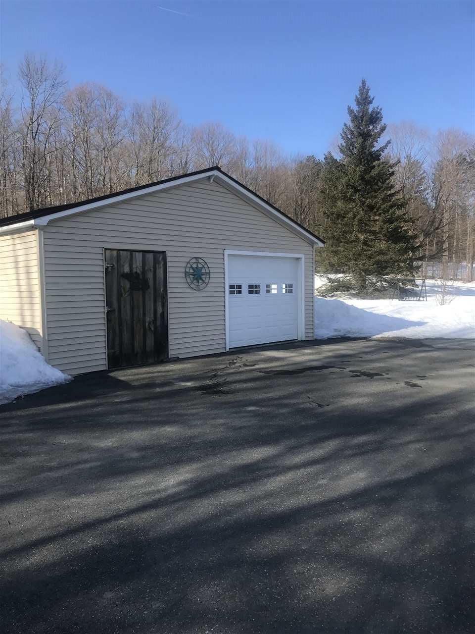 1408 Loop Road Northfield, VT 05663 - Photo 20 of 33
