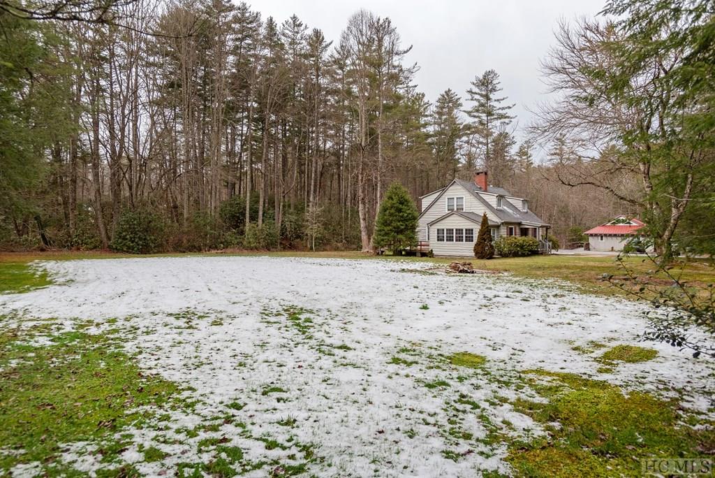 107 Lance Road Cashiers, NC 28717 - Photo 26 of 41 Gallery Image 26