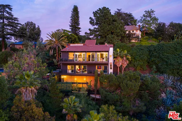 $2,695,000 | 5690 Hill Oak Drive, Los Angeles, CA 90068
