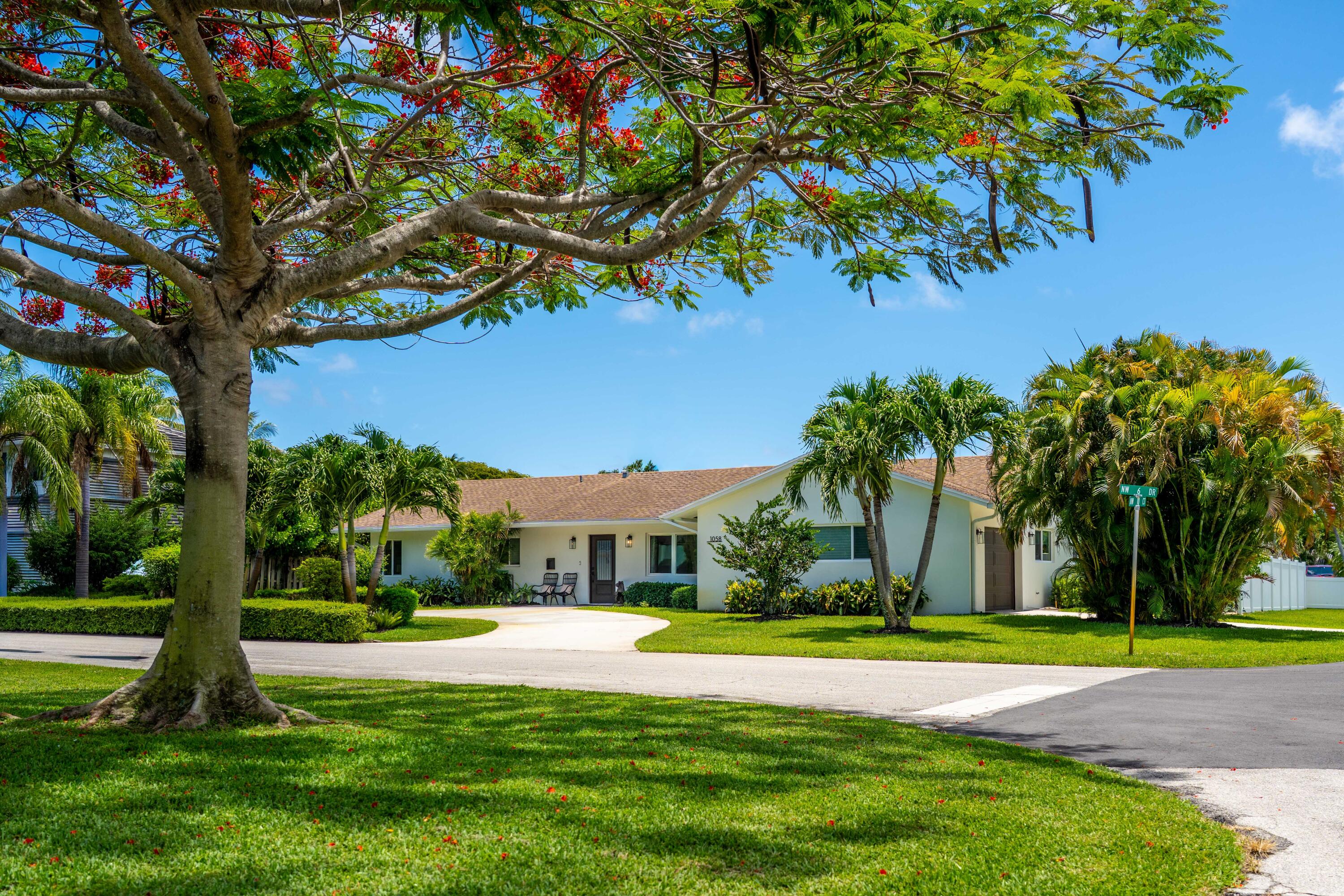 1058 Northwest 6th Drive Boca Raton, FL 33486 - Photo 3 of 94 1058 NW 6th Dr Boca-10