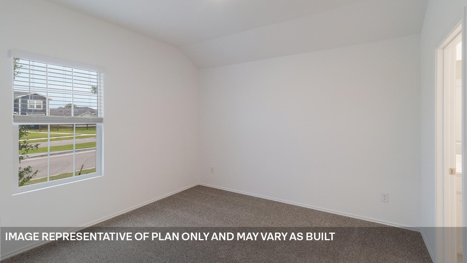 323 Santo Domingo Road Bastrop, TX 78602 - Photo 11 of 23