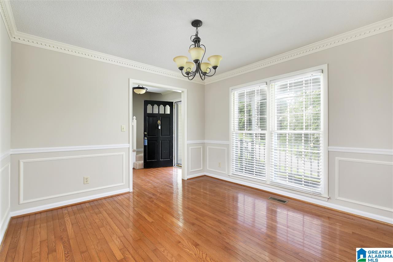 6047 Woodvale Road Helena, AL 35080 - Photo 9 of 34