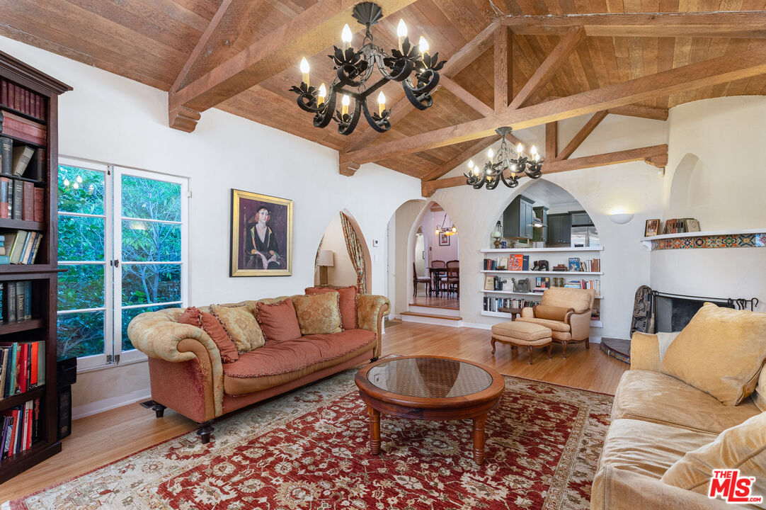 3895 Fredonia Drive, Los Angeles, CA 90068 Compass