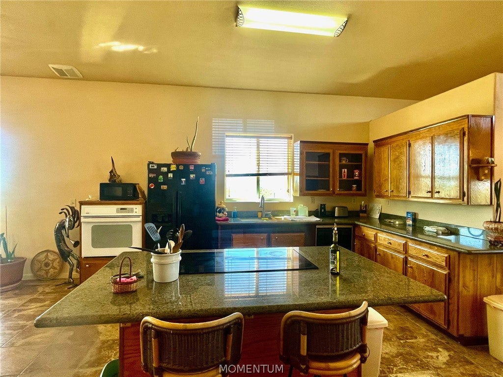 21477 South Sundance Kid Road Yucca, AZ 86438 - Photo 16 of 66 Gallery Image 16