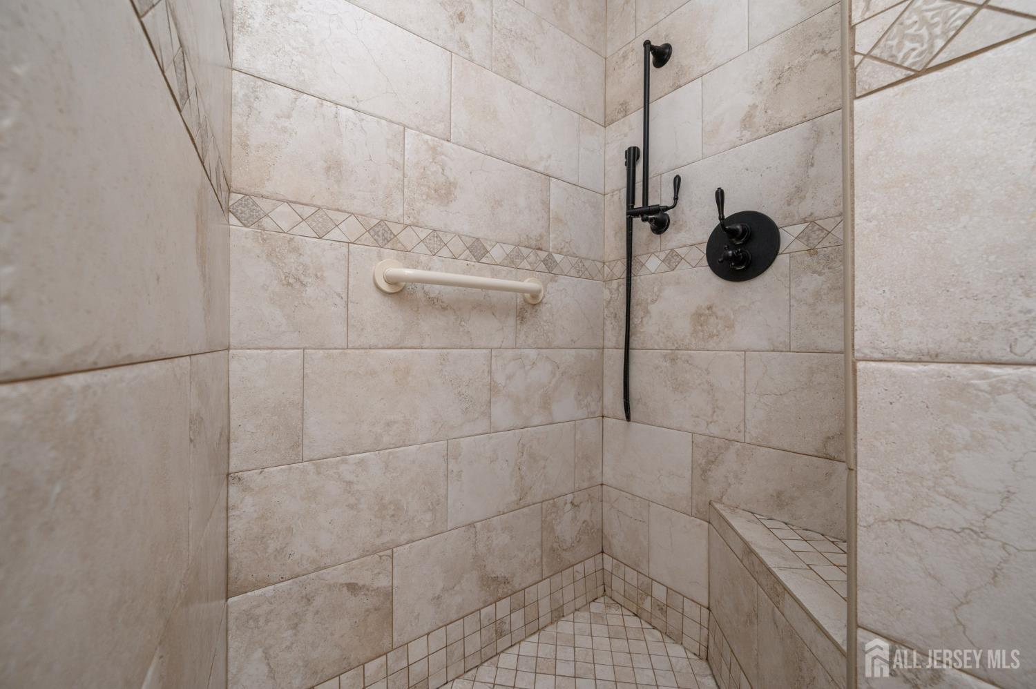 317 Libourel Road South Plainfield, NJ 07080 - Photo 26 of 40
