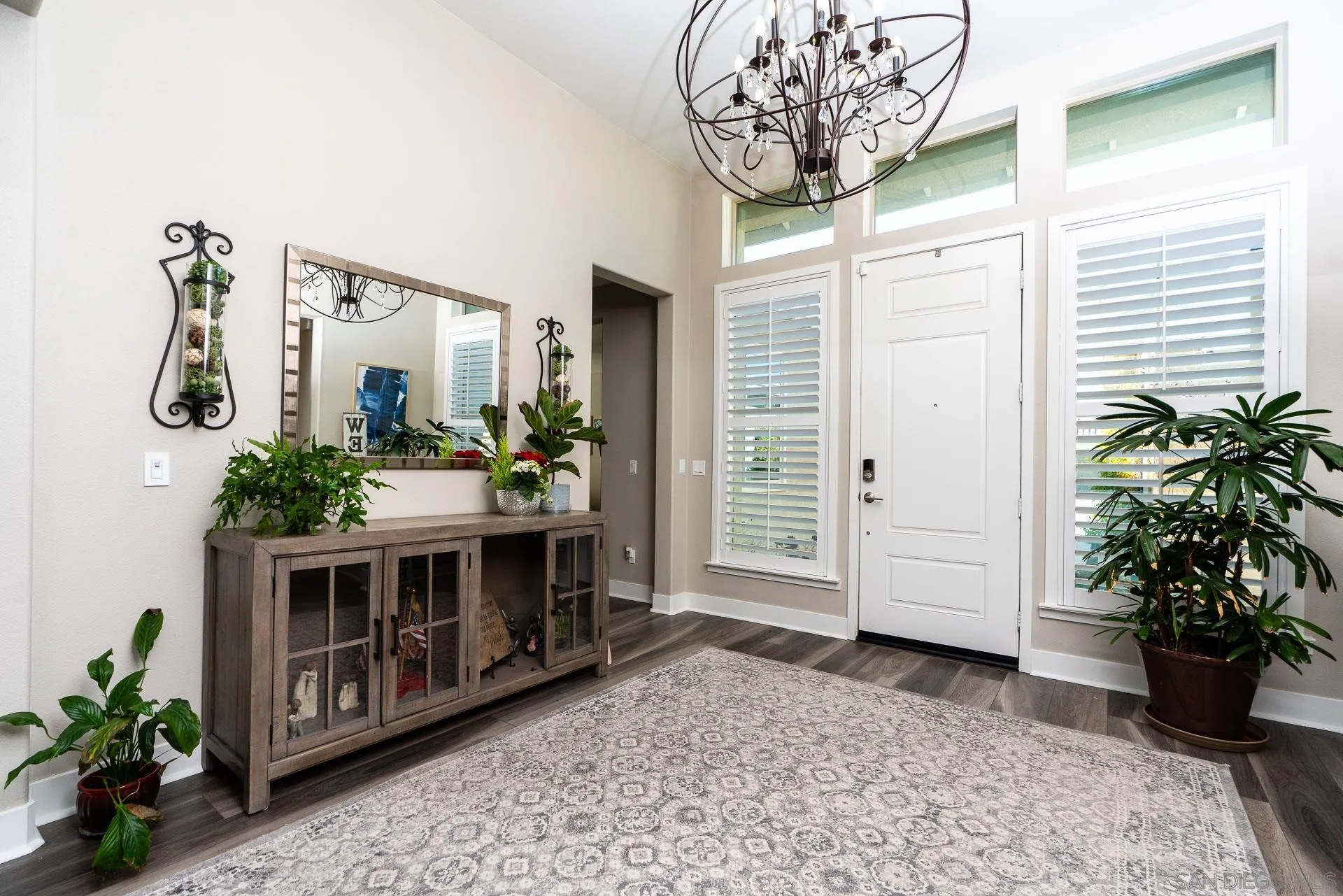 1712 Starlight Avenue Beaumont, CA 92223 - Photo 6 of 69 a view of entryway with wooden floor