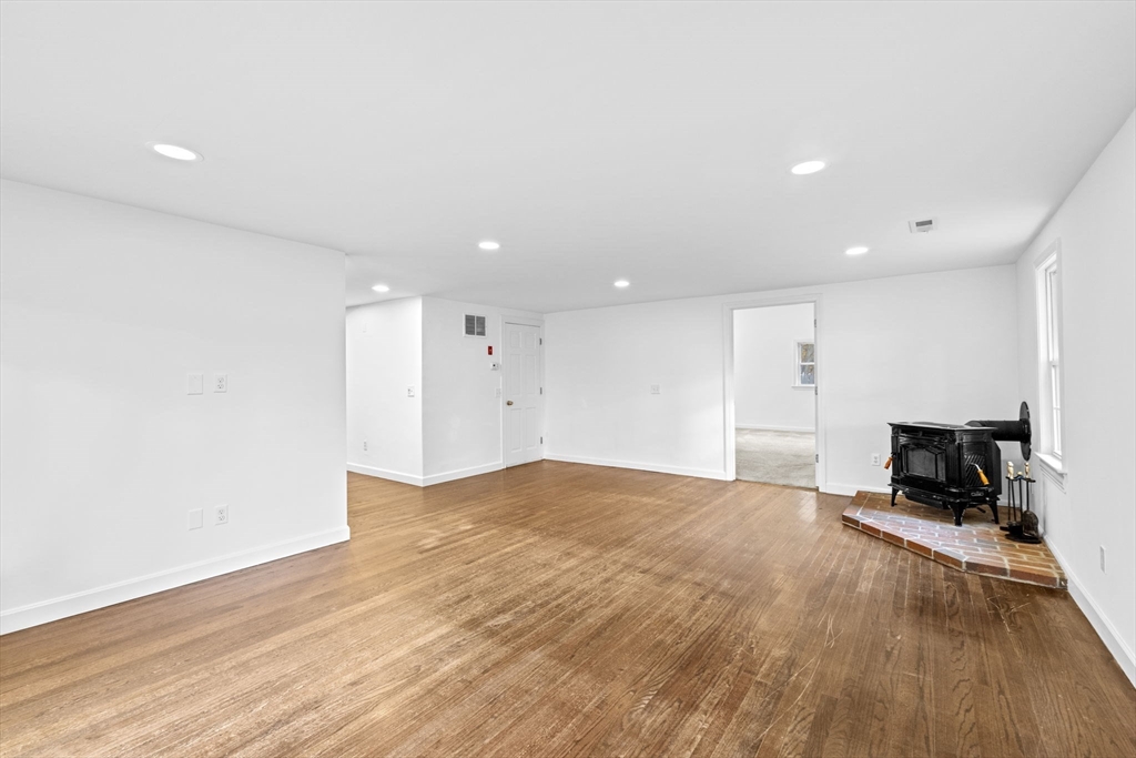 24 Blake Road Weymouth, MA 02188 - Photo 13 of 40 Gallery Image 13