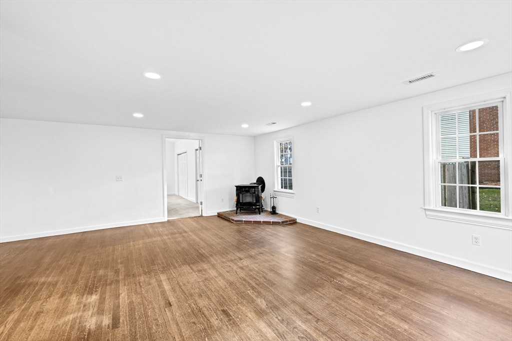24 Blake Road Weymouth, MA 02188 - Photo 14 of 40 Gallery Image 14