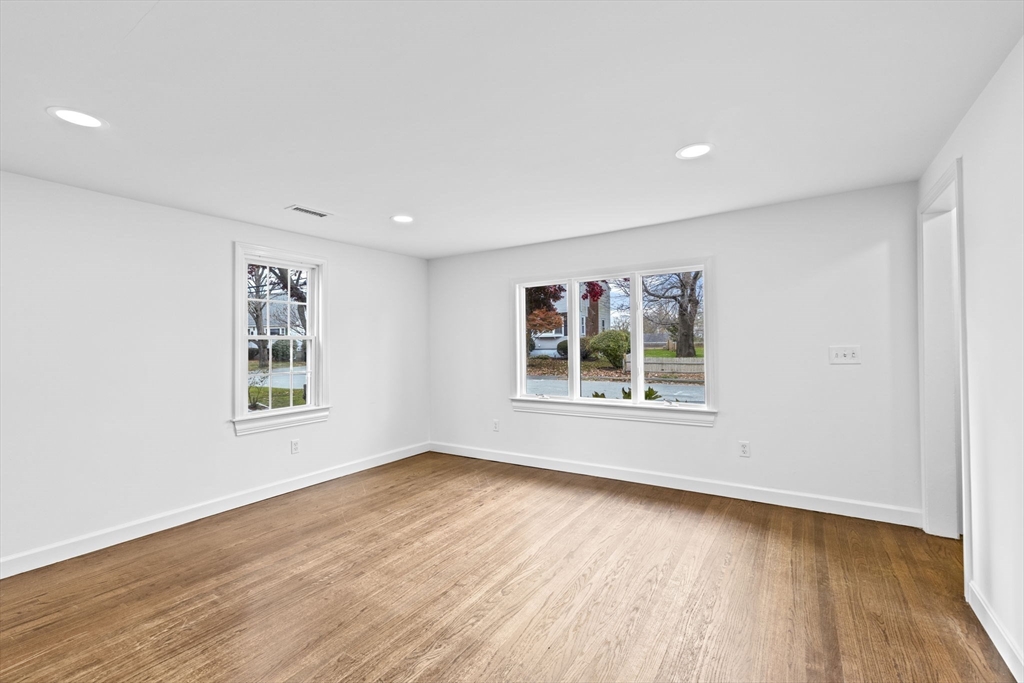 24 Blake Road Weymouth, MA 02188 - Photo 20 of 40 Gallery Image 20
