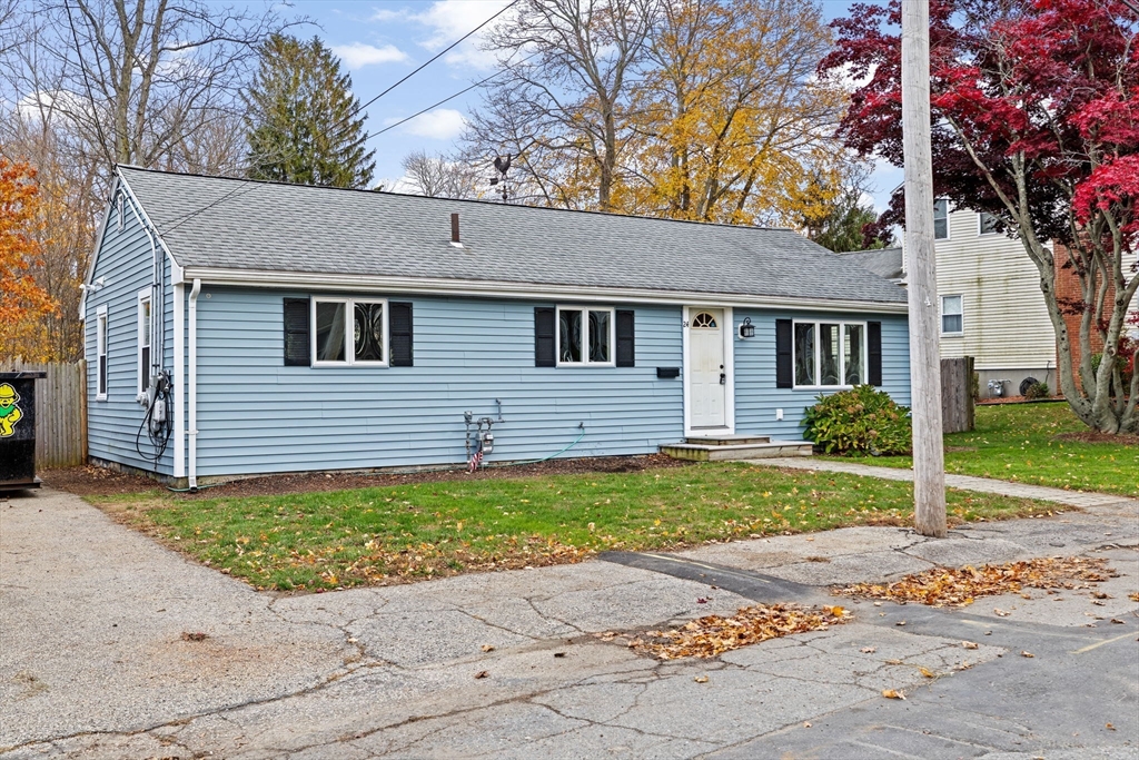 24 Blake Road Weymouth, MA 02188 - Photo 3 of 40 Gallery Image 3