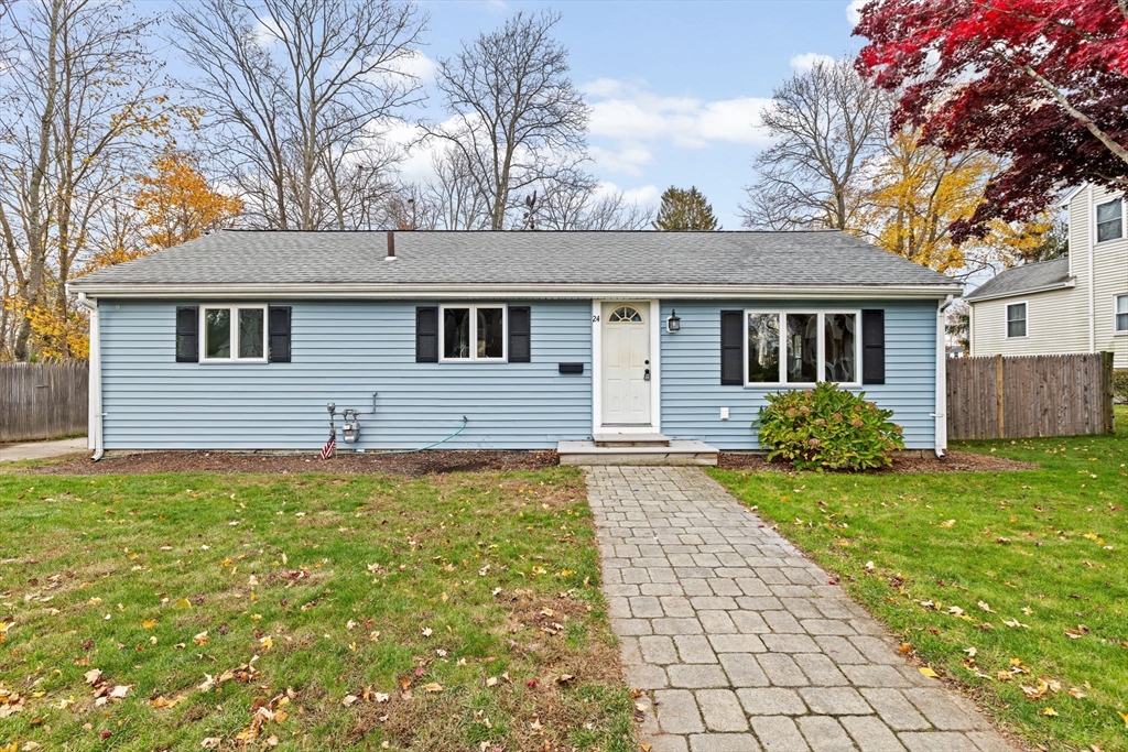 24 Blake Road Weymouth, MA 02188 - Photo 5 of 40 Gallery Image 5