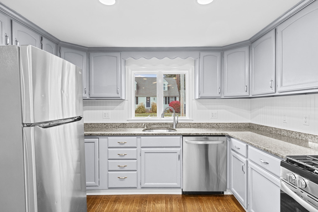 24 Blake Road Weymouth, MA 02188 - Photo 7 of 40 Gallery Image 7