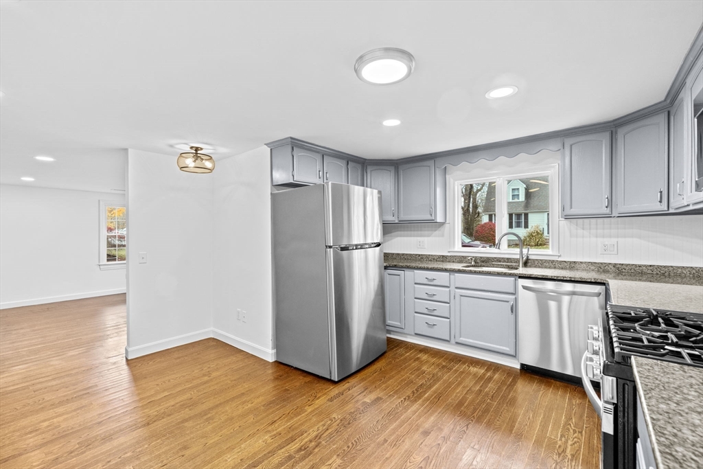 24 Blake Road Weymouth, MA 02188 - Photo 8 of 40 Gallery Image 8
